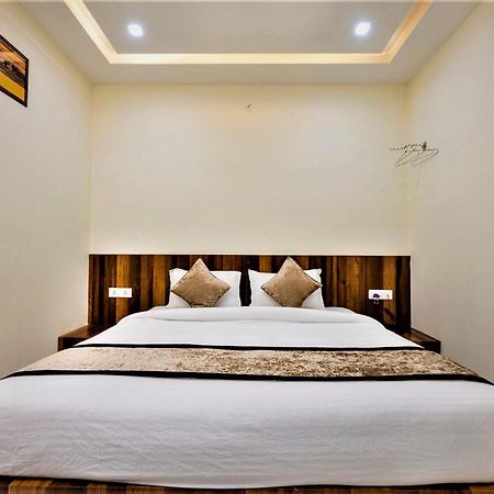 Hotel Ravi Residency Bharatpur Extérieur photo