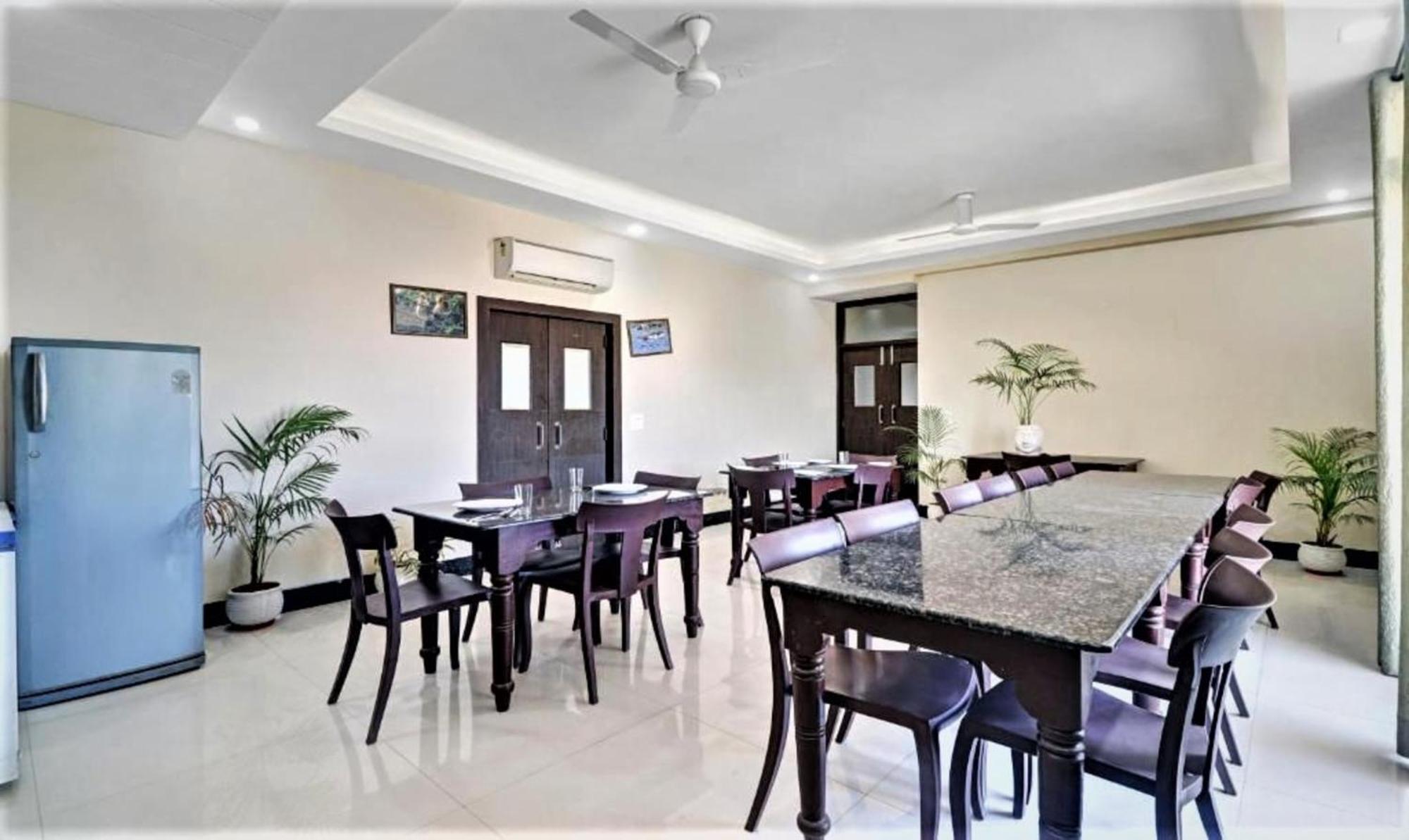 Hotel Ravi Residency Bharatpur Extérieur photo